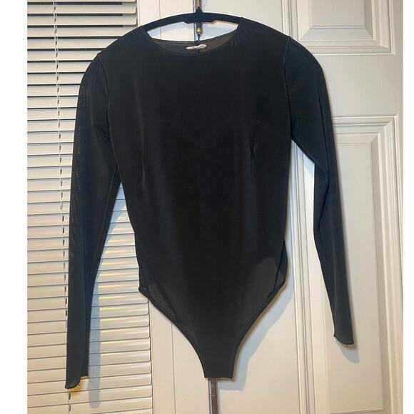 Yitty - Shapewear Size Small - Nearly Naked Body suit Black - Picture 10 of 13